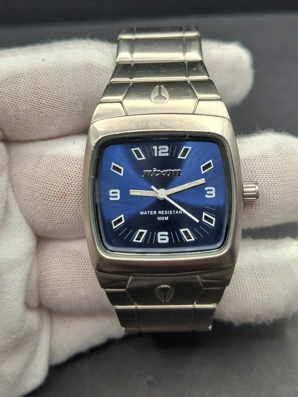 Nixon The Manual - Unisex Watch